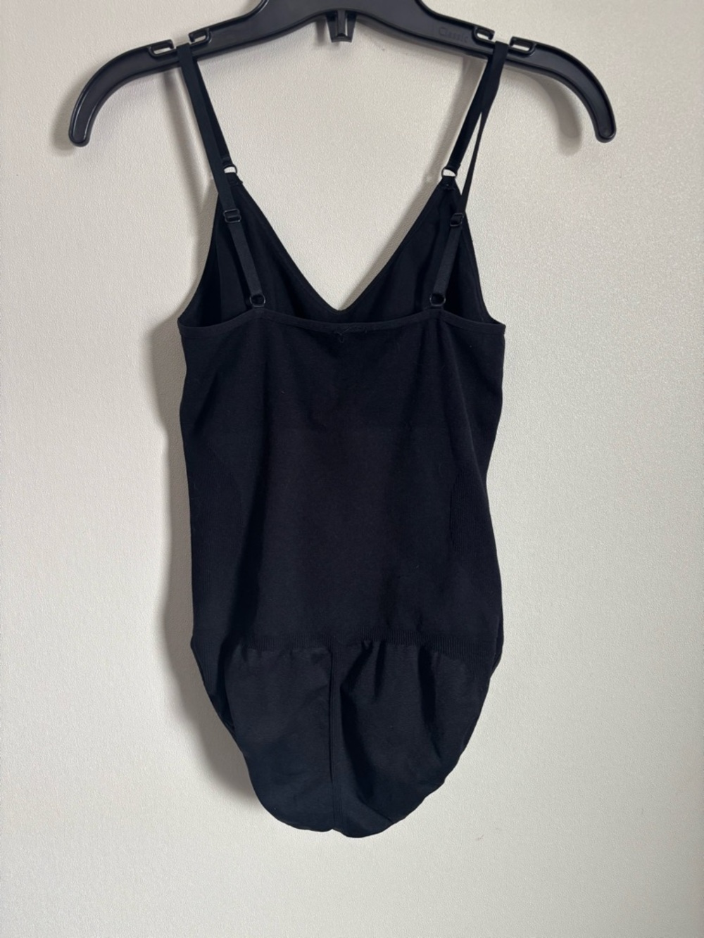 Black Women's V-Neck Adjustable-Strap Bodysuit BODY SINCHING